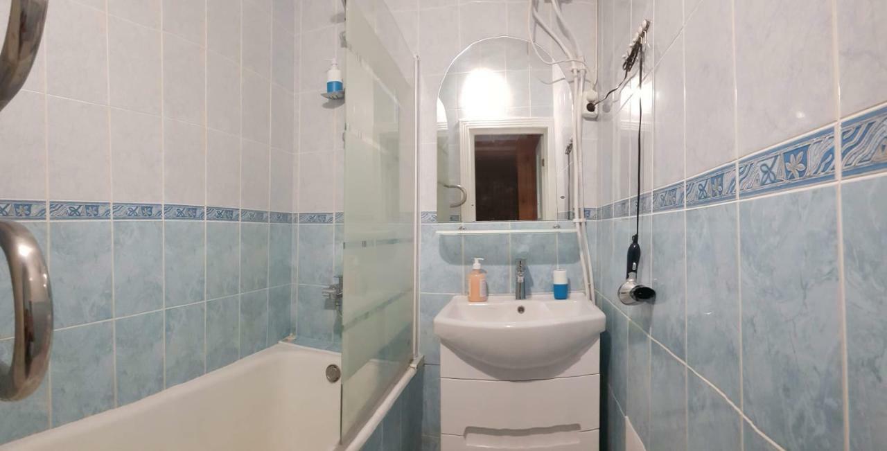 Kyiv Top Location 60M2 Apt In Old City Fast Wifi Selfchekin Экстерьер фото